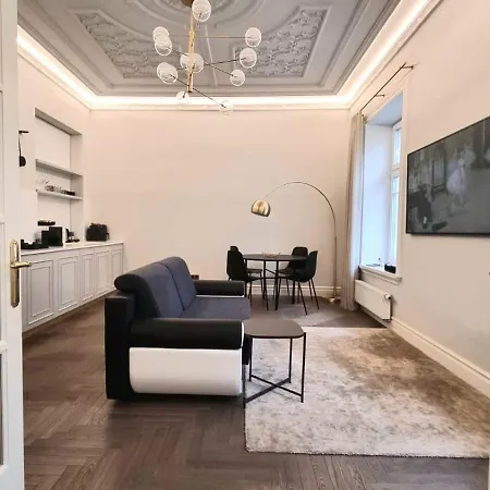 Luxury Gedimino 22 Appartamento *